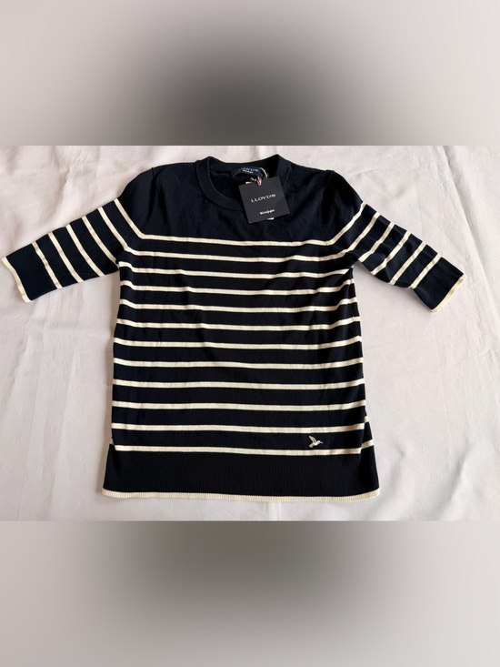 Lloyd's Women's Navy and Cream Striped Short-Sleeve Crew Sweater Sz S